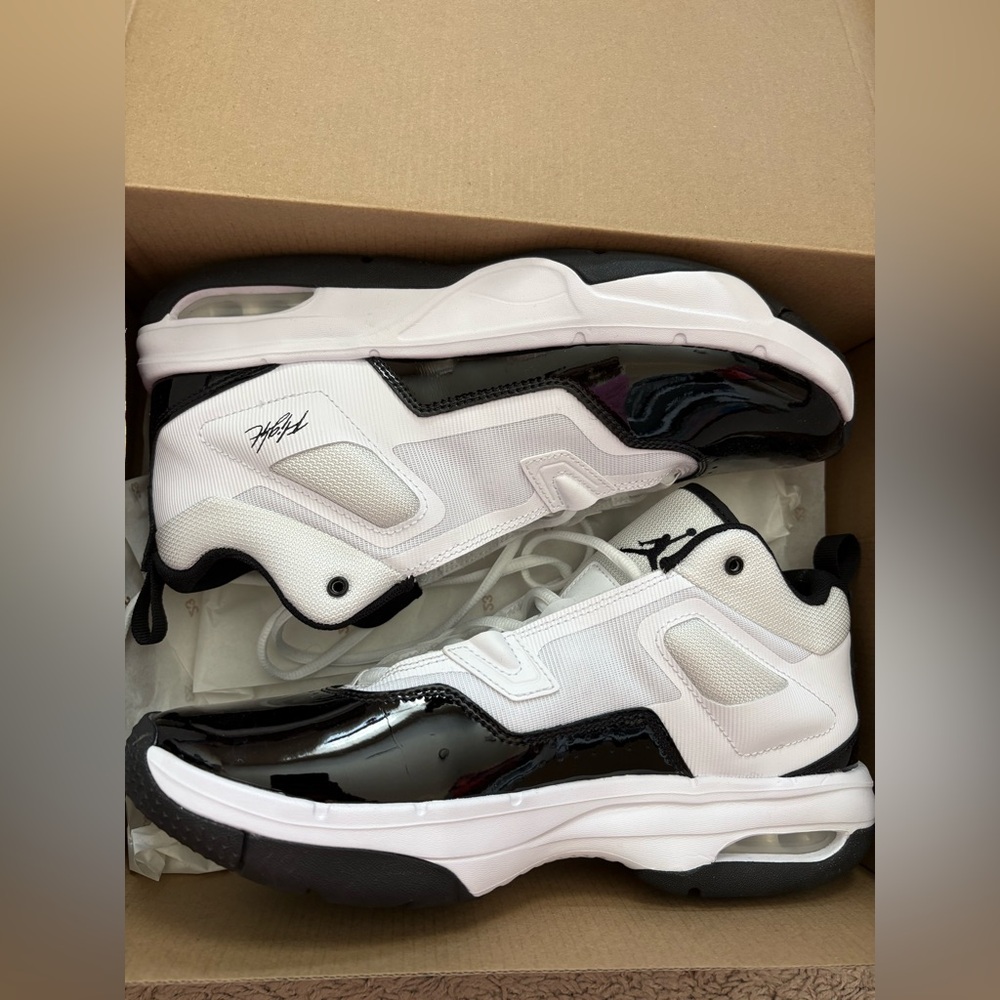 Jordan Stay Loyal 3